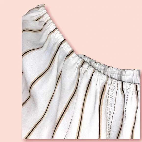 White house black market top, White with metallic stripes, perfect for spring! - Picture 2 of 6
